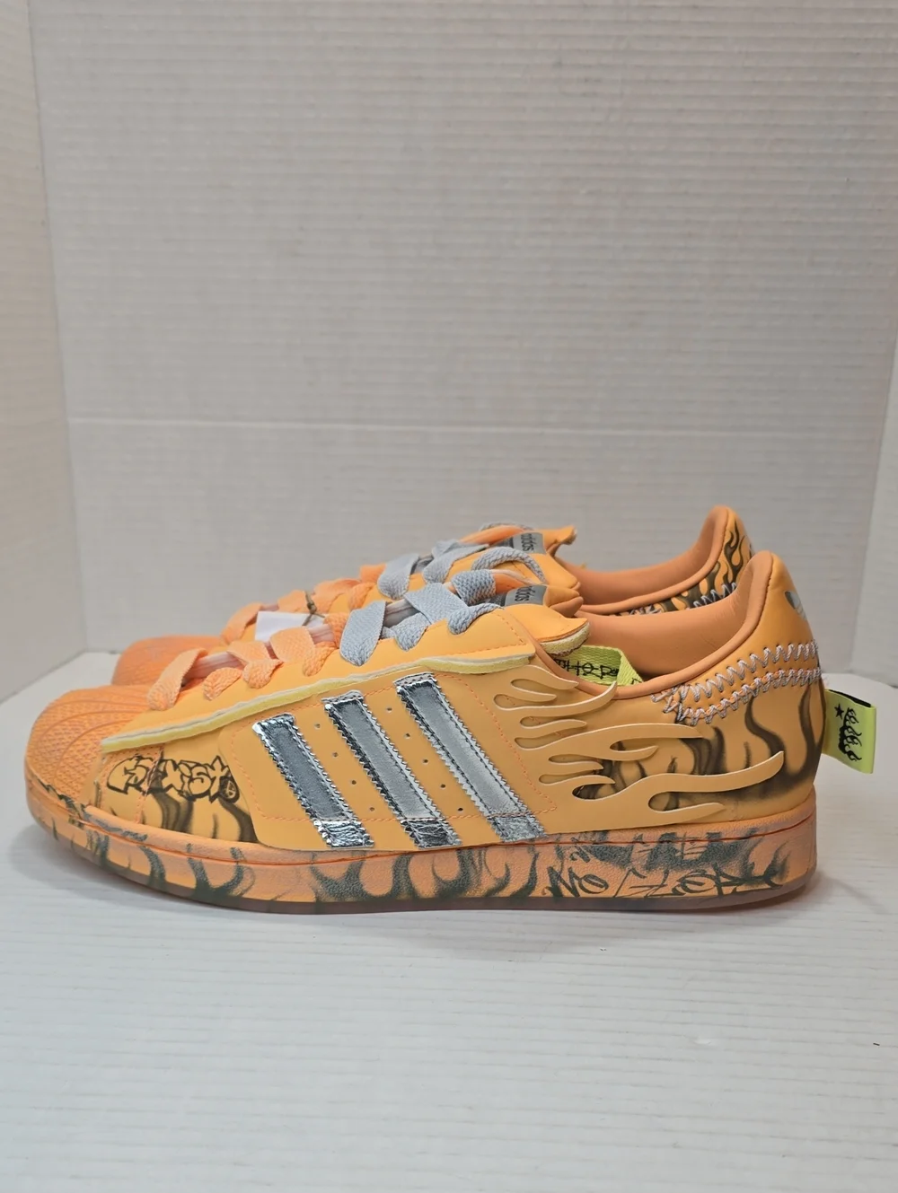Adidas Superstar Hellstar Hazy Orange LA1501 - Picture 6 of 10